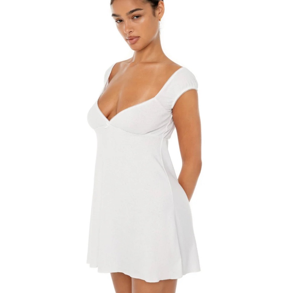 ARE YOU AM I White Dress